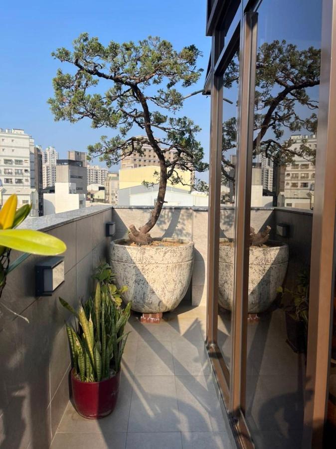 Fu'S House 52 Hotel Tainan Luaran gambar